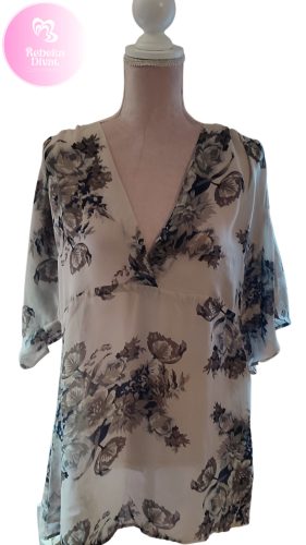 Vero Moda áttetsző virágos felső