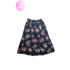 Virágos, zsebes szoknya