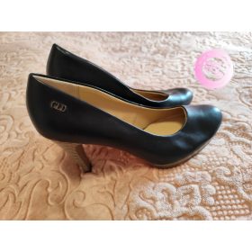 Graceland magassarkú cipő