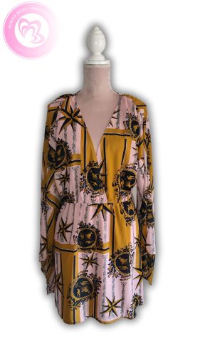 PrettyLittleThing mintás ruha