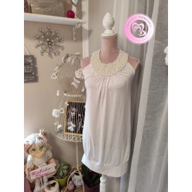 Gyöngyös nyakú hosszított top