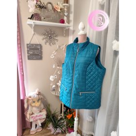 Nagy méretű zöld steppelt mellény